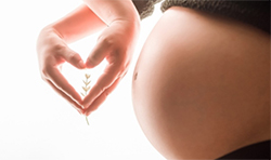 刚怀孕如何确认宝宝是谁的[淮安]，淮安无创孕期亲子鉴定费用是多少钱